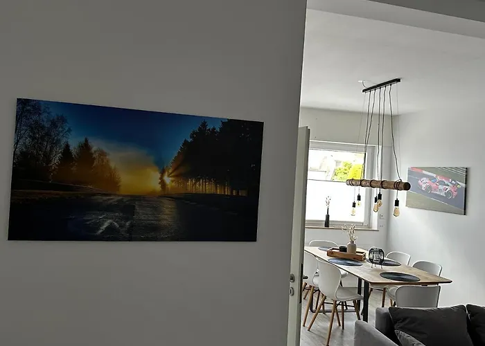 Deluxe Am Ring * Adenau